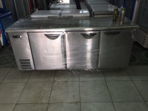 Bàn mát inox Đài Loan cũ 1m8, còn mới 95%, tiết kiệm điện, bảo quản thực phẩm hiệu quả
