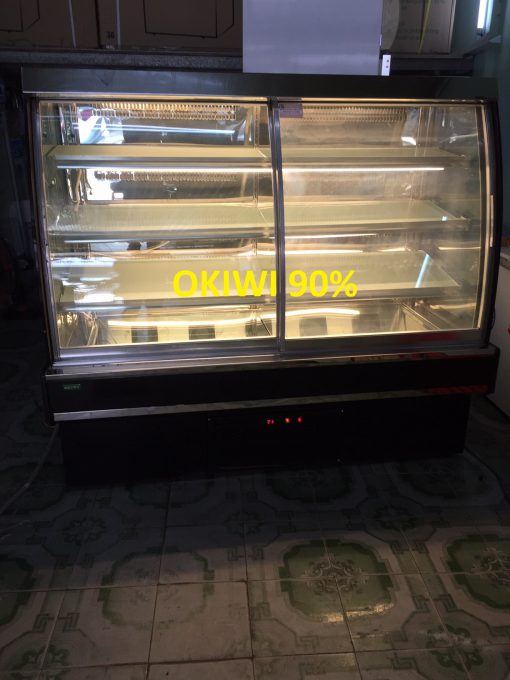 Tủ bánh kem OKIWI cũ kính vuông trưng bày 3 tầng, làm lạnh quạt gió, còn mới 95%
