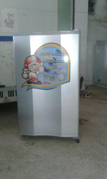Tủ lạnh Tatung cũ 90 lít, thiết kế mini, tiết kiệm điện, phù hợp phòng trọ, sinh viên, văn phòng
